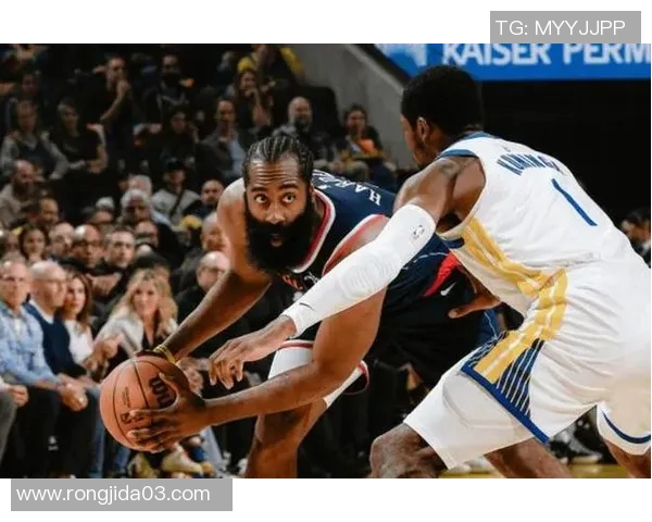 哈登半场0分！快船3大“废材”坑惨老炮，泰伦卢该下课了