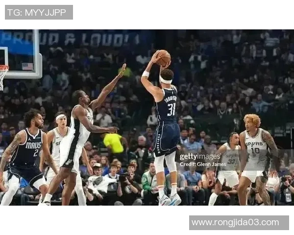 Amick：老鹰瞄准拉文，国王冷落特雷-杨