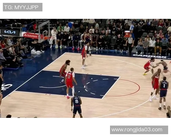 快船冲4连胜！主场半场狂领先19分，哈登、莱恩纳德纷纷上双！